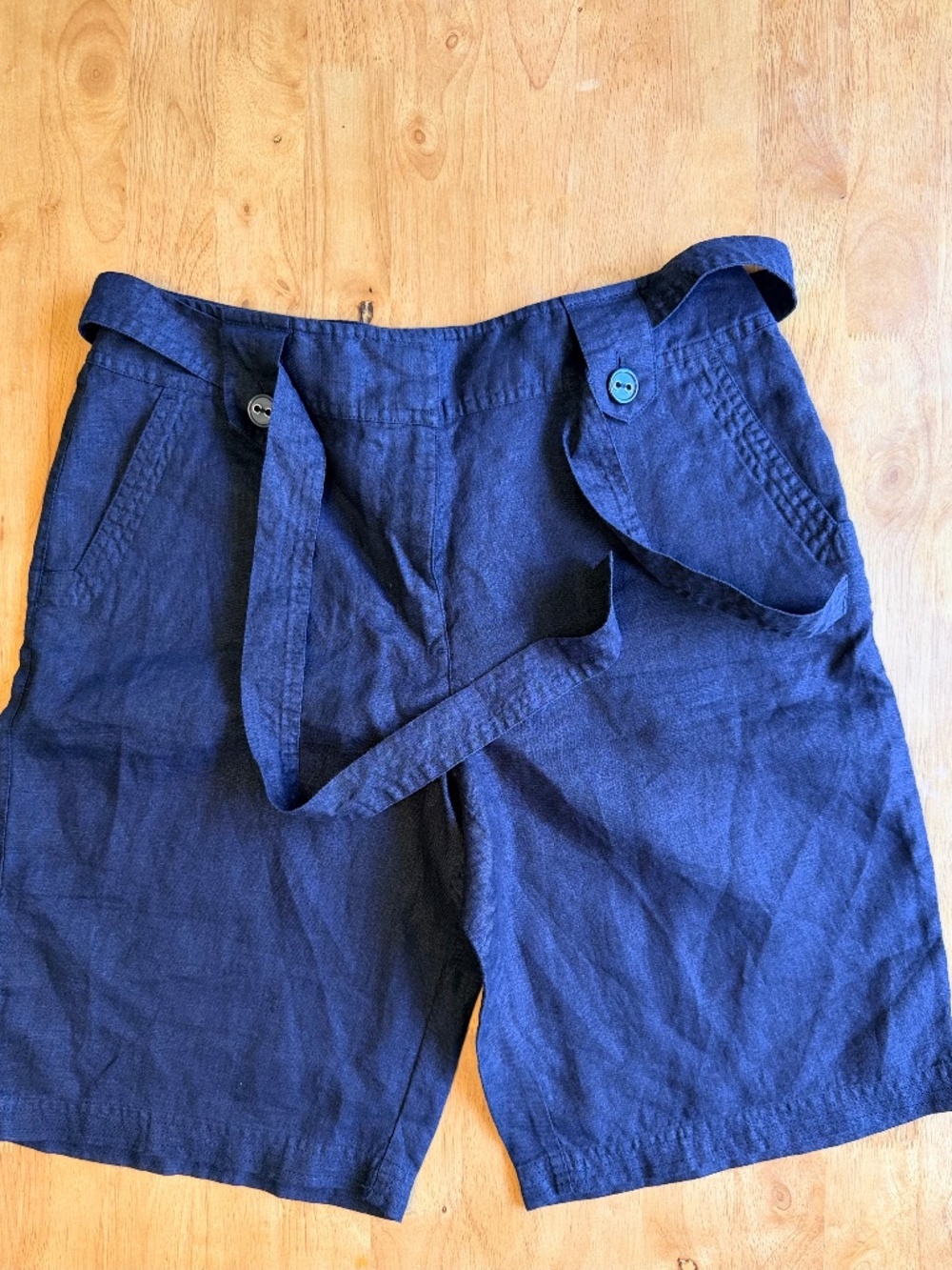 Talbots Black 100% Irish Linen Shorts Womens 10 Button Belt Detail Pocketed